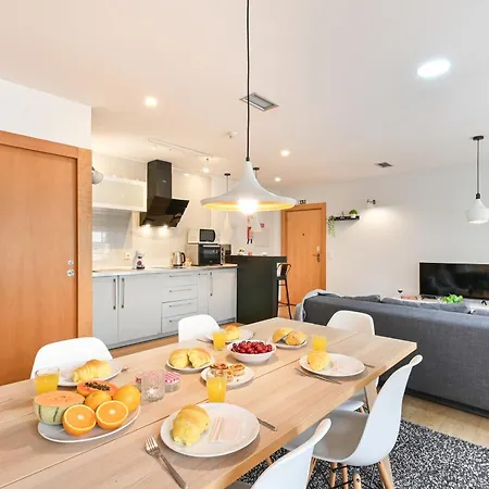 Boavista T3 Apartment Porto